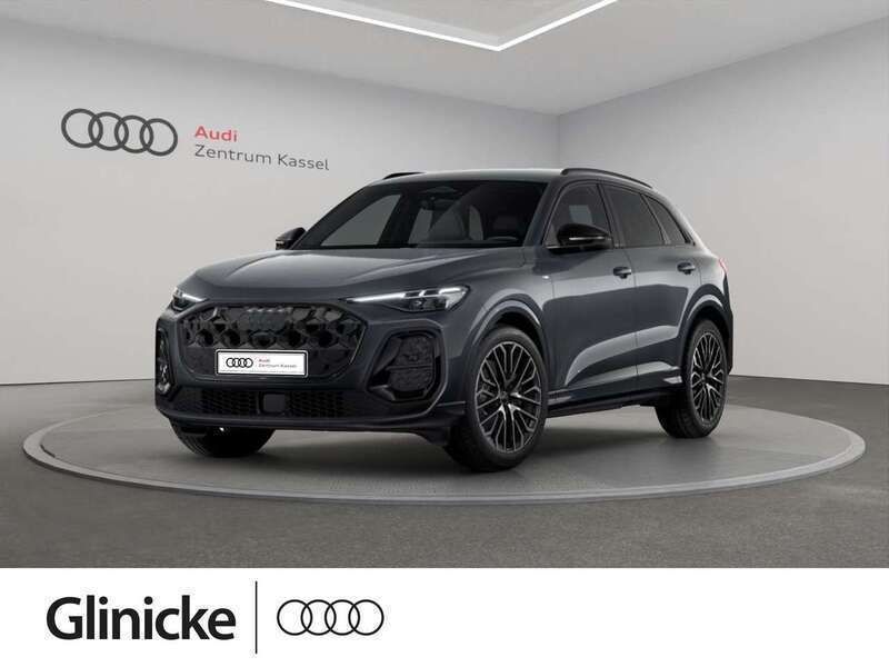Daytonagrau perleffekt Gebraucht 2025 Audi Q5 Sport SUV | 67.890 € - Bild 1/4