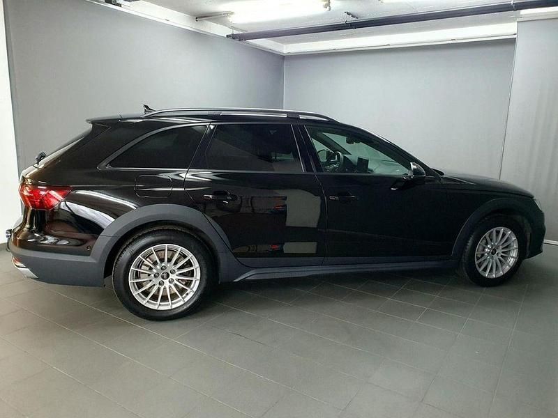 Gebraucht Audi A4 Allroad Comfort 265 PS (194 kW) 2022 Brillantschwarz Kombi