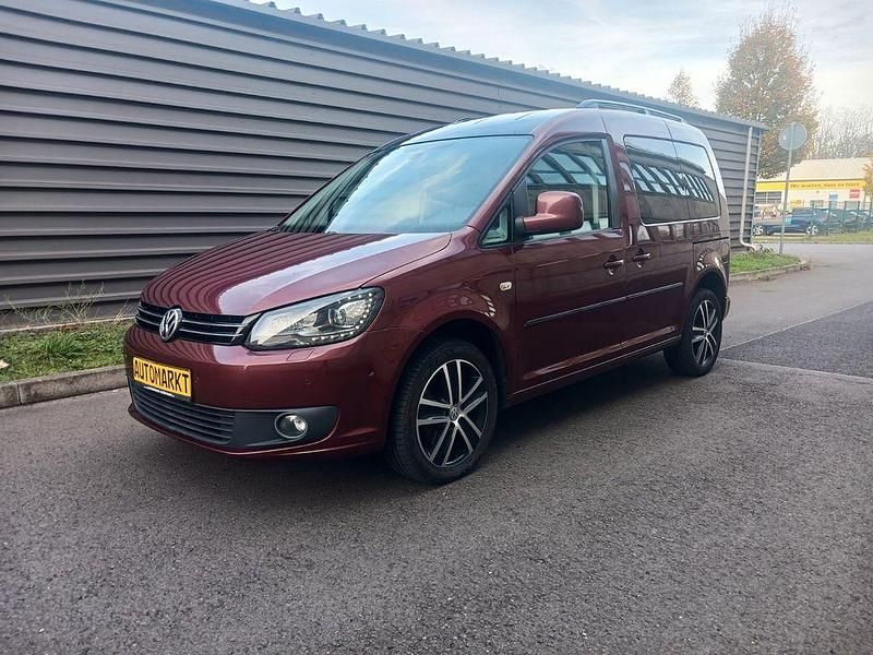 Gebraucht VW Caddy Edition 140 PS (102 kW) 2015 Rot Van / Kleinbus