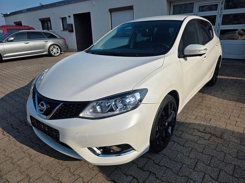 Gebraucht Nissan Pulsar 360º 116 PS (85 kW) 2017 Weiß Kleinwagen