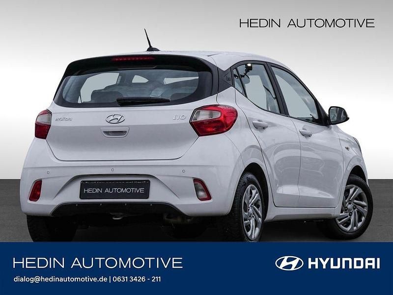 Weiß Gebraucht 2022 Hyundai i10 Select Kleinwagen | 10.950 € (Guter Preis) - Bild 1/3