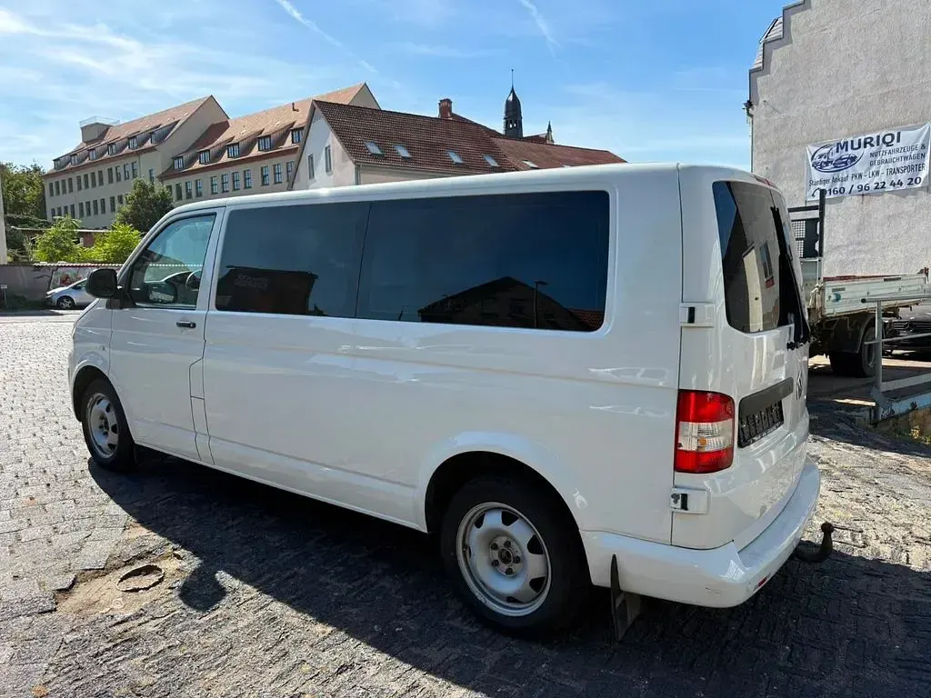 Gebraucht VW Caravelle 140 PS (102 kW) 2011 Weiß Van