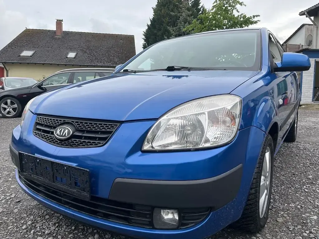 Usata Kia Rio 97 CV (71 kW) 2008 Blu Berlina