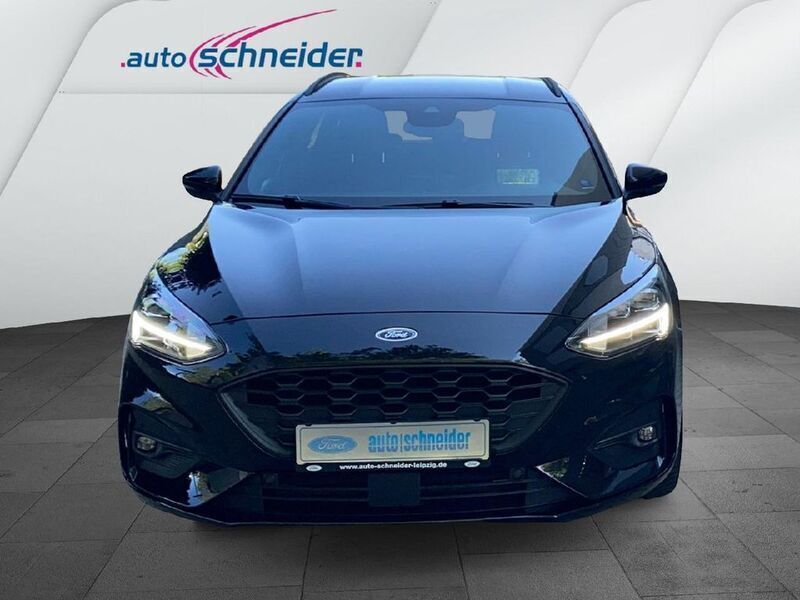 Gebraucht Ford Focus ST-Line 125 PS (91 kW) 2022 Schwarz Kombi