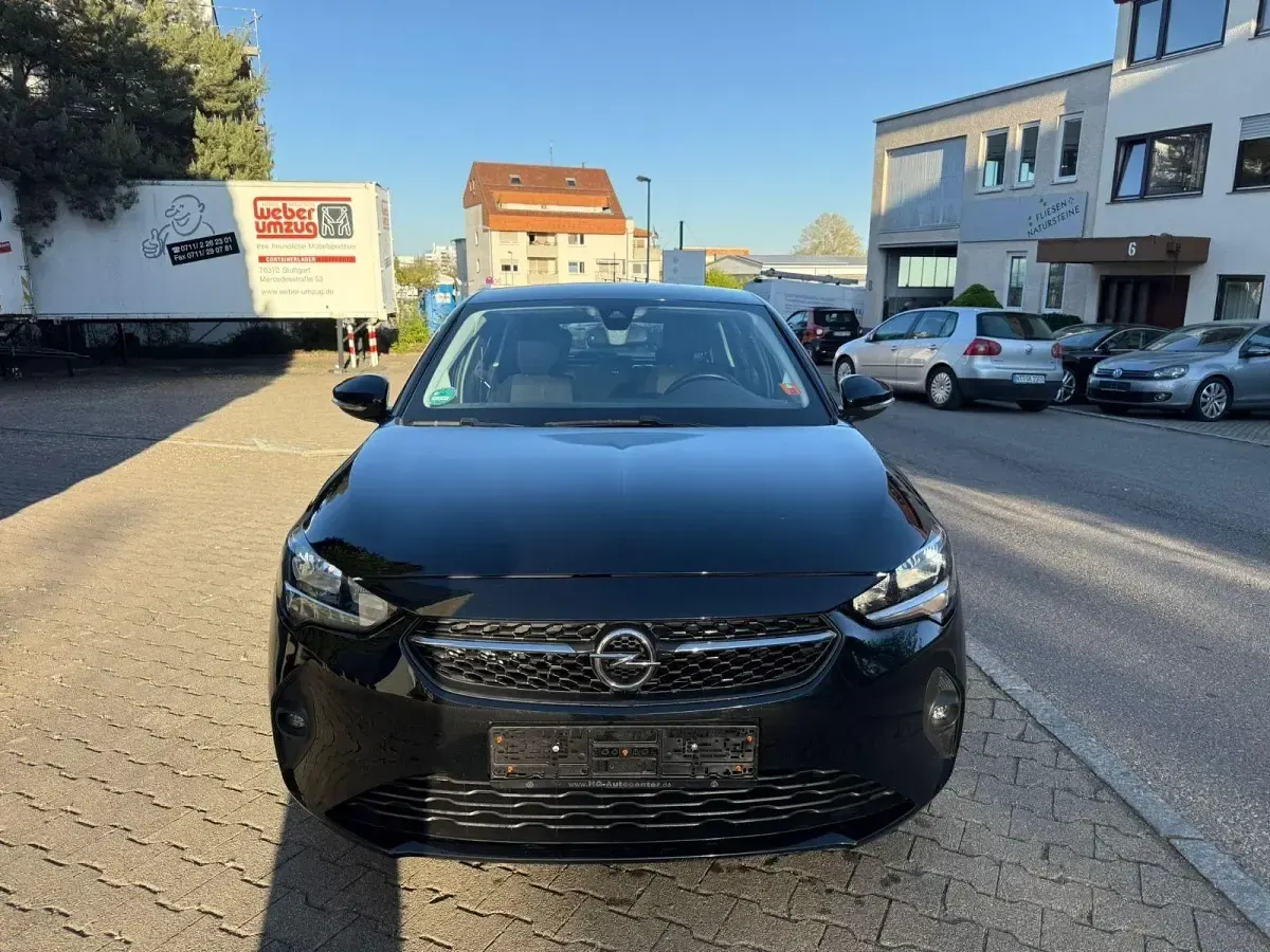 Używany Opel Corsa Edition 101 KM (74 kW) 2021 Czarny Hatchback
