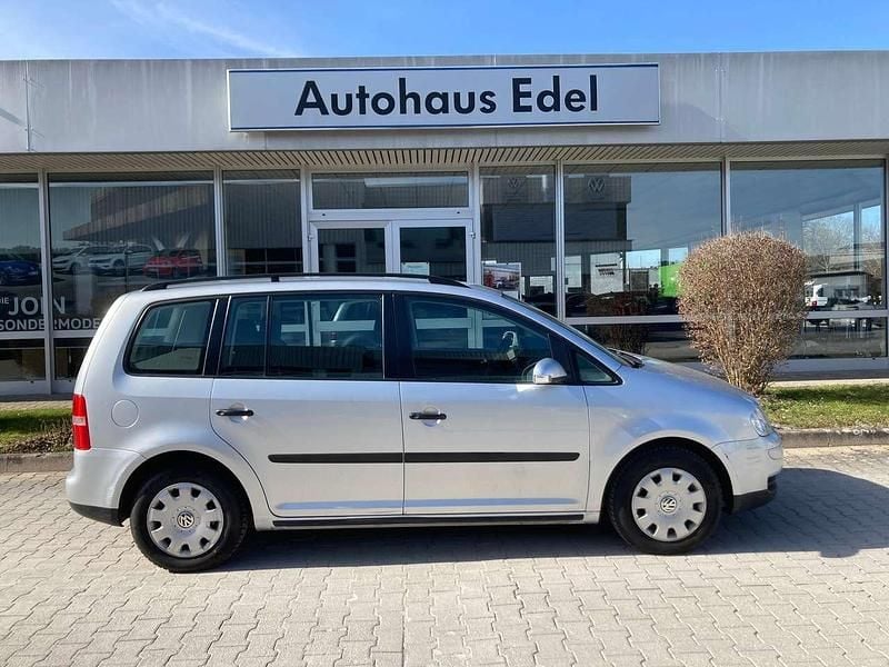 Gebraucht VW Touran 116 PS (85 kW) 2004 La7w  reflexsilber metallic Van / Kleinbus