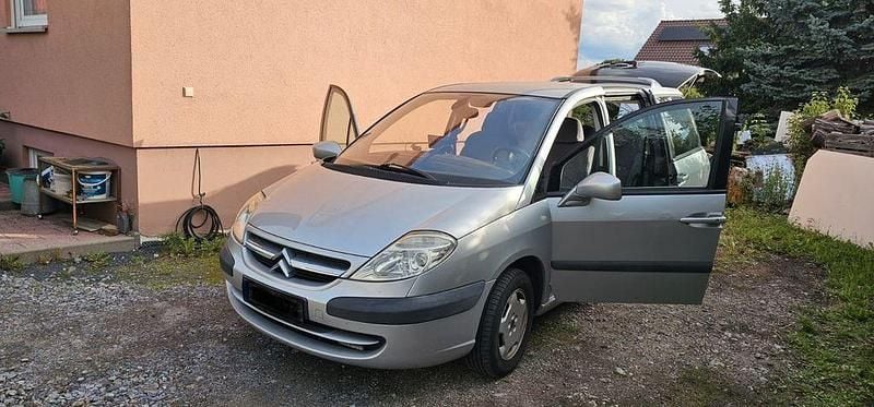 Silber Gebraucht 2004 Citroën C8 Van / Kleinbus | 1.999 € (Fairer Preis) - Bild 1/4