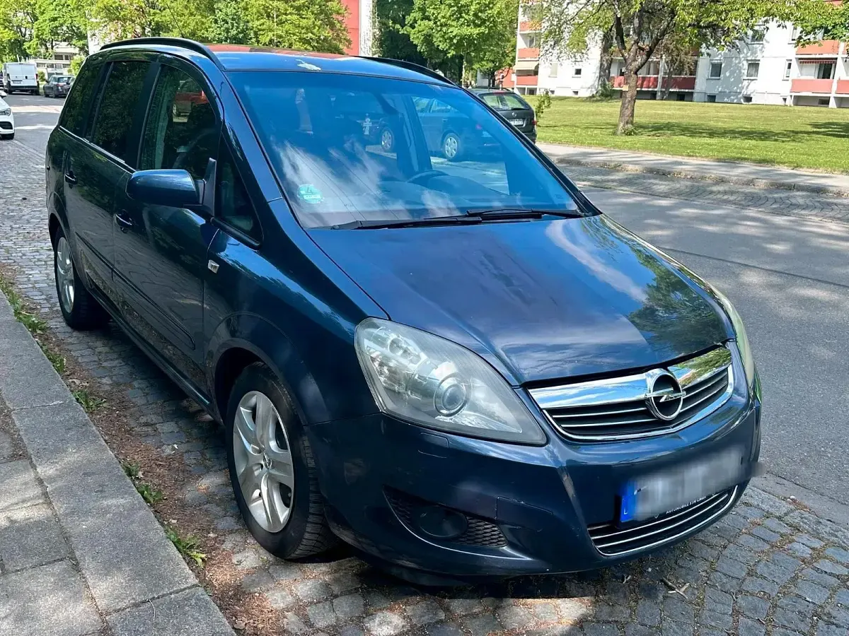 Gebraucht Opel Zafira 2008 Blau Van / Kleinbus