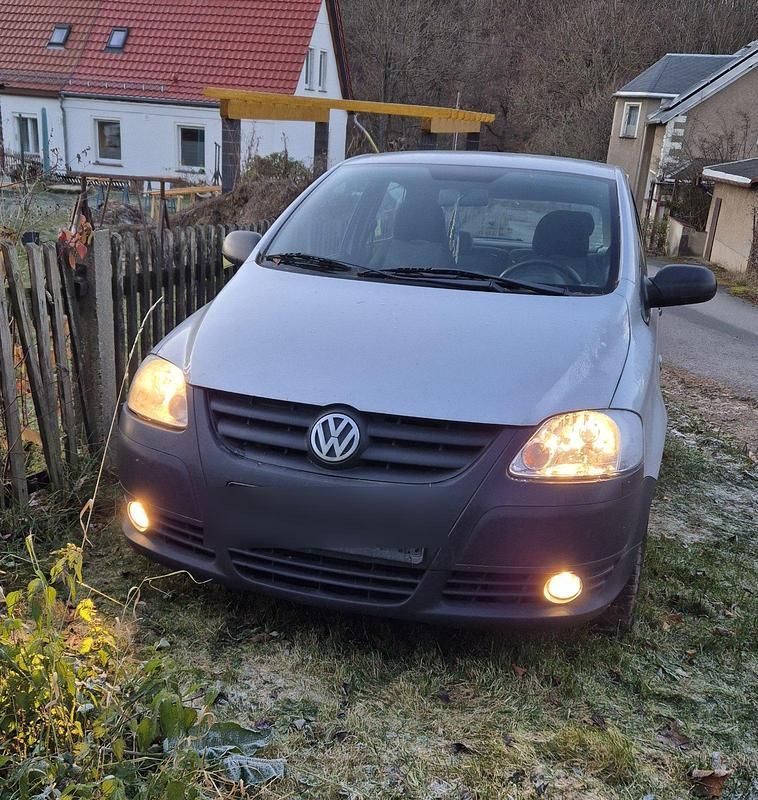Gebraucht VW Fox 75 PS (55 kW) 2006 Grau Kleinwagen