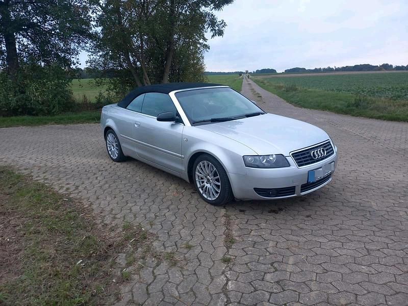 Gebraucht Audi A4 Cabriolet 163 PS (119 kW) 2004 Silber Cabrio