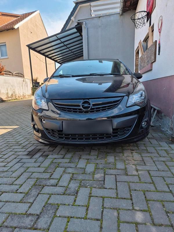 Gebraucht Opel Corsa 120 PS (88 kW) 2014 Schwarz Kleinwagen