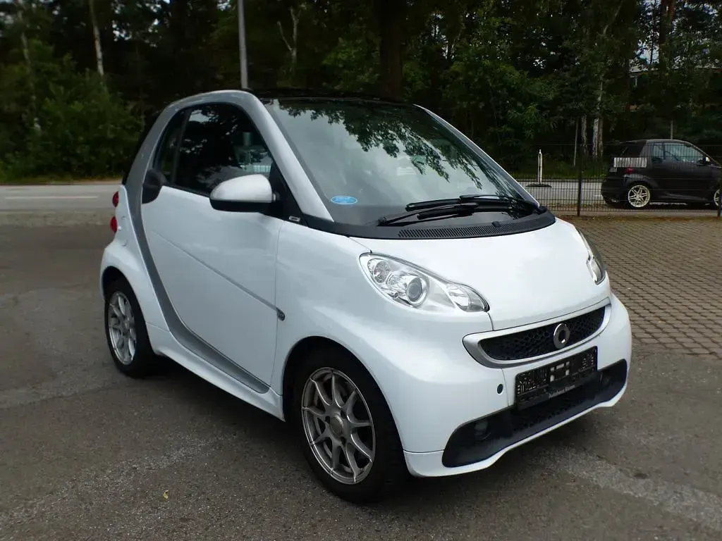 Gebraucht Smart ForTwo Coupé Pulse 71 PS (52 kW) 2012 Silber Coupé