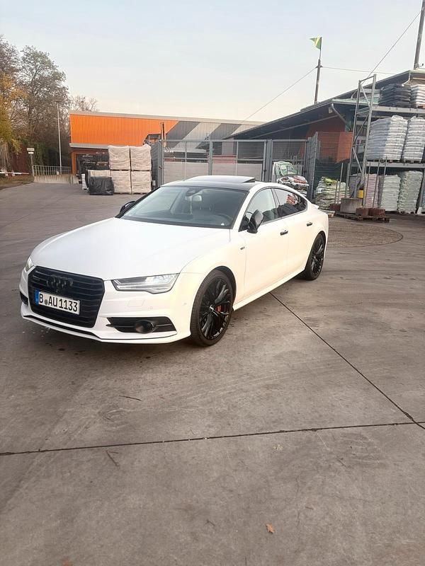 Weiß Gebraucht 2015 Audi A7 S-Line Limousine | 29.900 € (Etwas zu teuer) - Bild 1/4