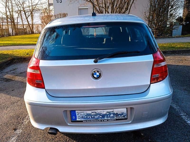 Gebraucht BMW 116 116 PS (85 kW) 2010 Silber Kleinwagen