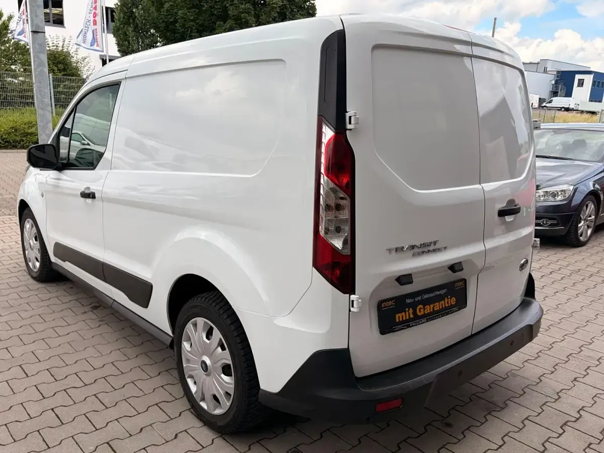 Gebraucht Ford Transit Connect Trend 101 PS (74 kW) 2020 Weiß Van / Kleinbus
