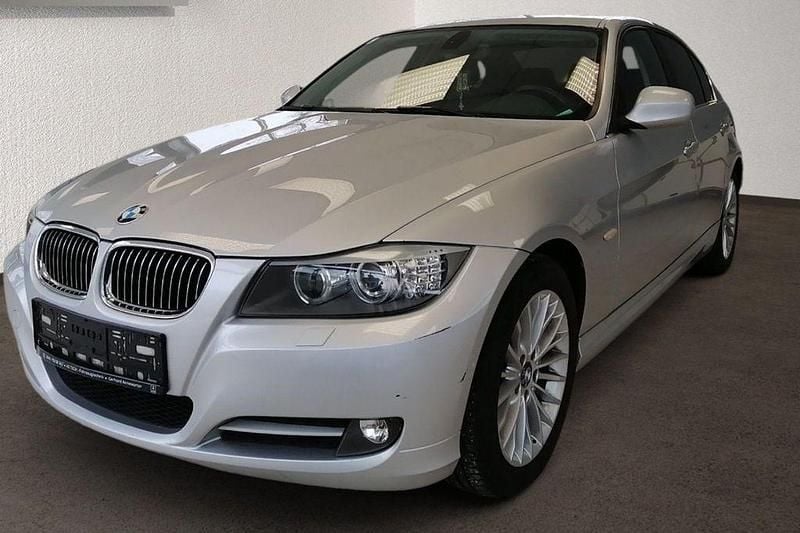 Gebraucht BMW 316 Comfort Edition 116 PS (85 kW) 2011 Silber Limousine