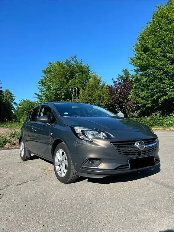 Używany Opel Corsa drive 90 KM (66 kW) 2016 Szary Hatchback