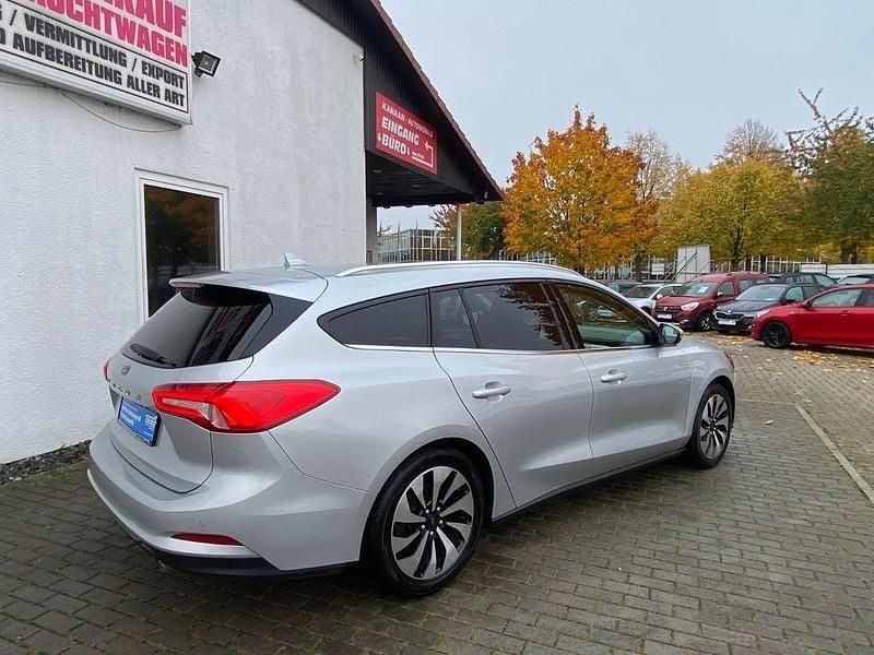 Brugt Ford Focus Cool & Connect 125 HK (91 kW) 2019 Sølv Stationcar