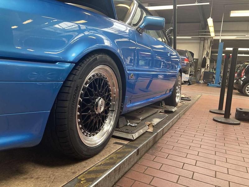 Gebraucht Audi Cabriolet 150 PS (110 kW) 1994 Blau Cabrio