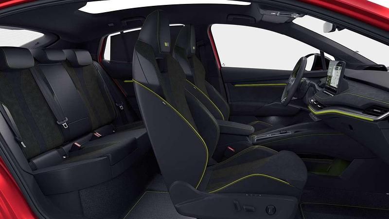 Gebraucht Skoda Enyaq iV RS 250 kW (340 PS) 2025 Velvetrot metallic SUV