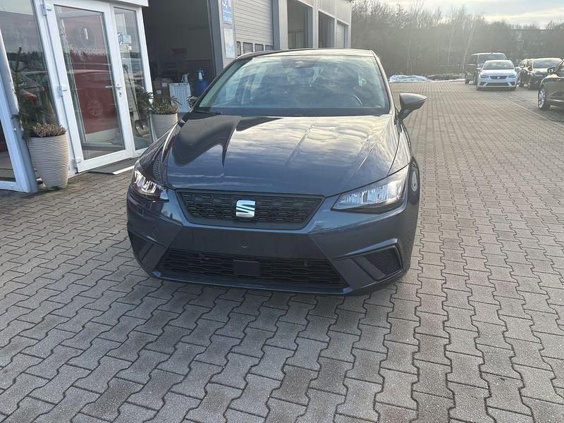 Gebraucht Seat Ibiza Style 95 PS (69 kW) 2025 Schwarz Kleinwagen