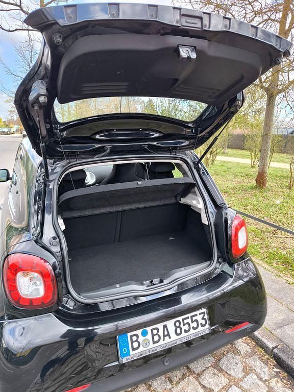 Gebraucht Smart ForFour Passion 71 PS (52 kW) 2015 Schwarz Kleinwagen