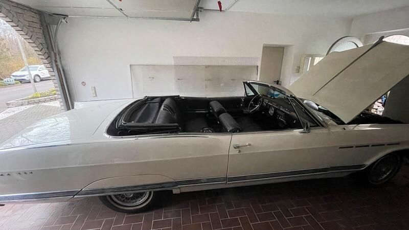 Beige Gebraucht 1967 Buick Electra 225 Cabrio | 13.500 € - Bild 1/4