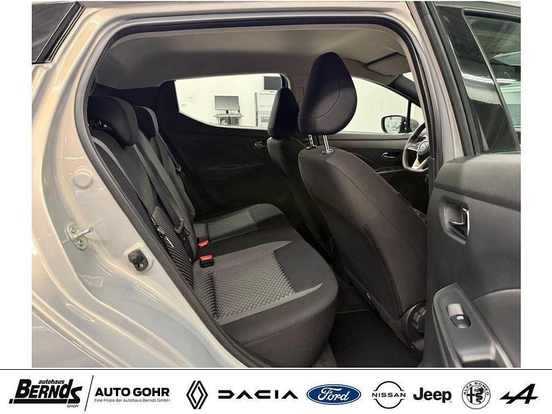 Gebraucht Nissan Micra N-Way 92 PS (67 kW) 2022 Silber Kleinwagen