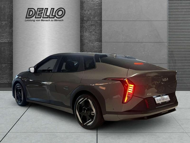 Neu Kia EV4 Earth 150 kW (204 PS) 2025 Schiefergrau metallic Limousine