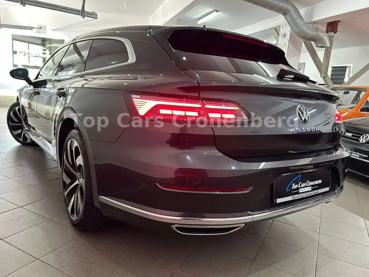 Gebraucht VW Arteon Elegance 200 PS (147 kW) 2022 Mangangrau Kombi