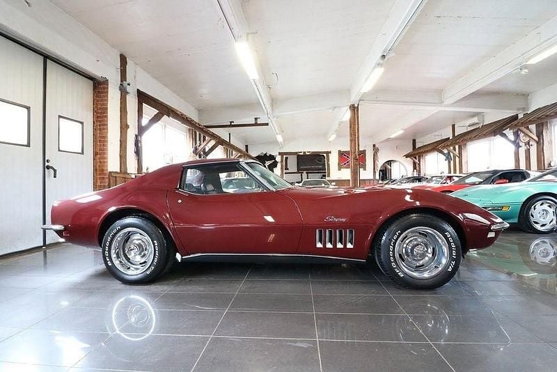 Rot Gebraucht 1969 Corvette C3 | 59.900 € - Bild 1/4