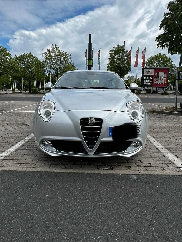 Silber Gebraucht 2009 Alfa Romeo MiTo Kleinwagen | 2.000 € (Superpreis) - Bild 1/4