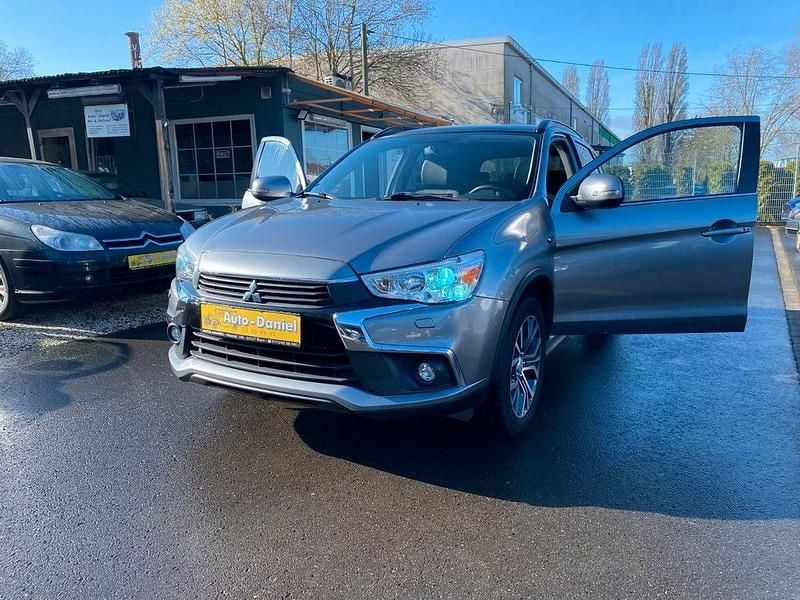 Gebraucht Mitsubishi ASX 150 PS (110 kW) 2017 Grau SUV