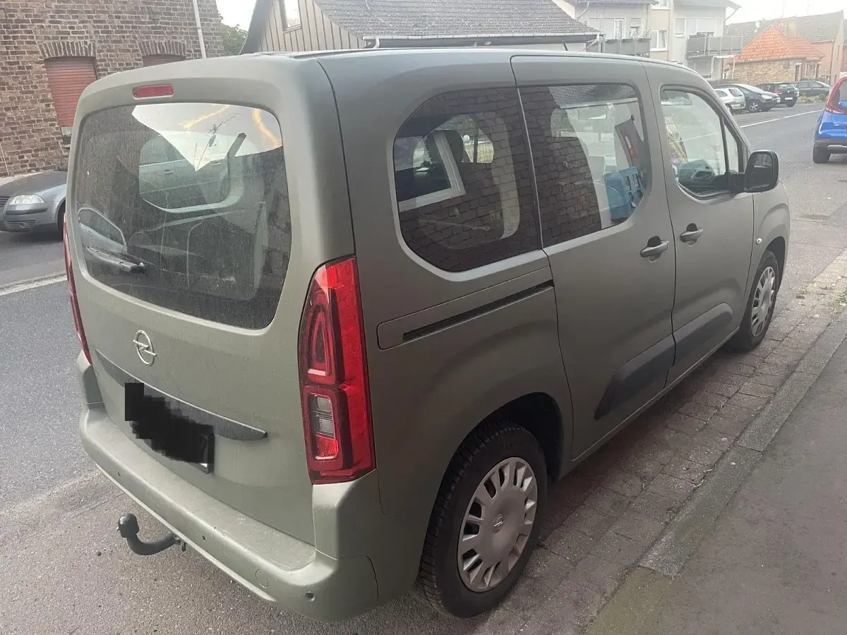 Gebraucht Opel Combo Life 110 PS (80 kW) 2020 Schwarz Van / Kleinbus