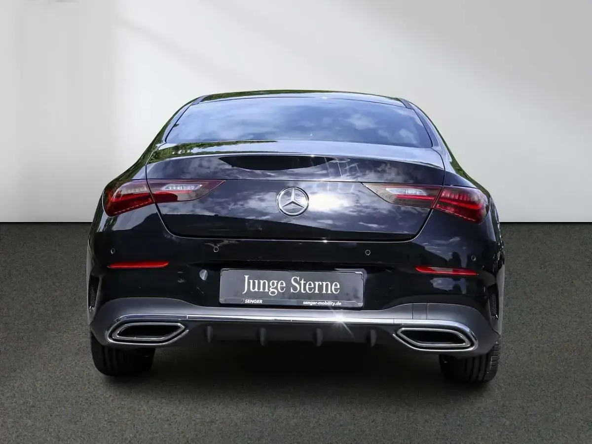 Gebraucht Mercedes CLA200 Advanced Plus 163 PS (119 kW) 2025 Schwarz Limousine