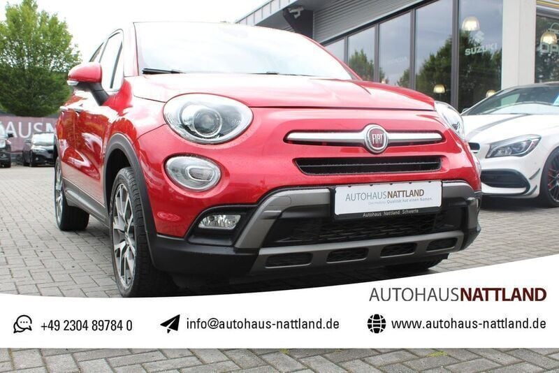 Rot Gebraucht 2016 Fiat 500X Cross Plus SUV | 11.550 € (Fairer Preis) - Bild 1/4