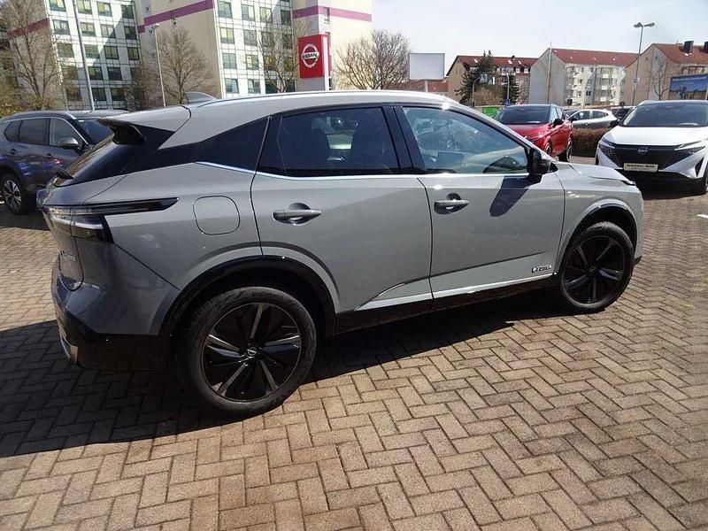 Gebraucht Nissan Qashqai Tekna 190 PS (139 kW) 2024 Grau SUV