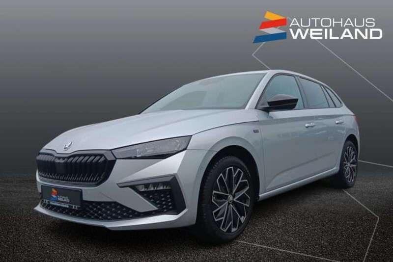Brilliant silver metallic Gebraucht 2024 Skoda Scala Drive Kleinwagen | 21.250 € (Fairer Preis) - Bild 1/4