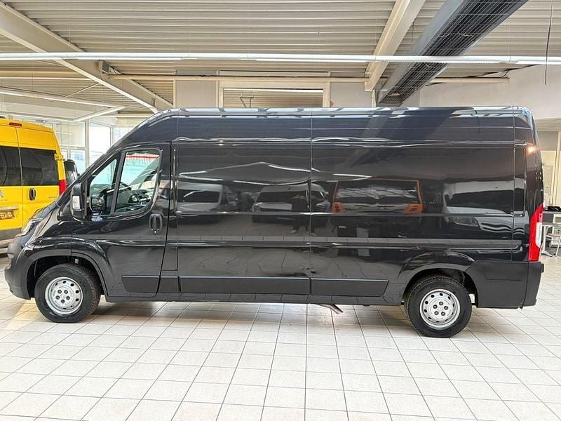 Schwarz Gebraucht 2021 Peugeot Boxer Van | 18.900 € (Fairer Preis) - Bild 1/4