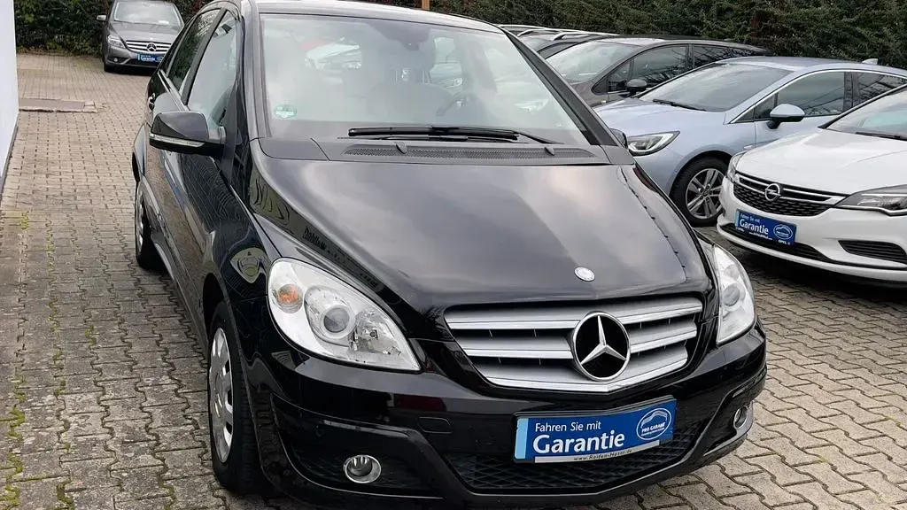 Gebraucht Mercedes B170 116 PS (85 kW) 2009 Schwarz Van / Kleinbus