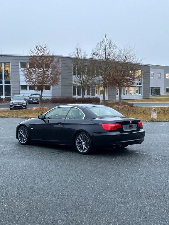 Gebraucht BMW 335 Cabriolet Performance 306 PS (225 kW) 2013 Schwarz Cabrio