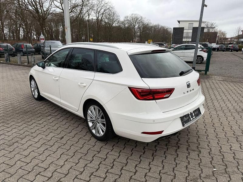Gebraucht Seat Leon ST XCELLENCE 184 PS (135 kW) 2019 Weiß Kombi