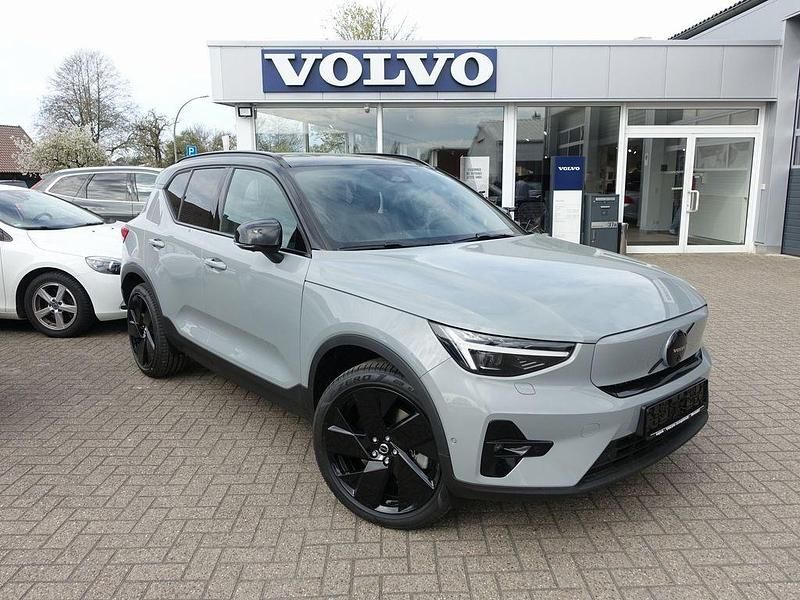 Neu Volvo EX40 Single Motor Extended Range 185 kW (252 PS) 2026 Grau SUV