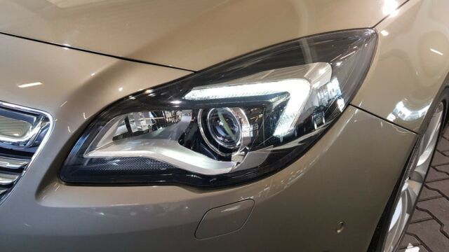 Gebraucht Opel Insignia 140 PS (102 kW) 2014 Beige metallic Limousine