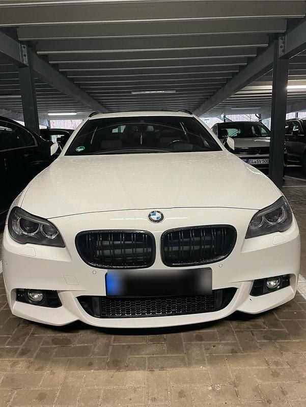 Brugt BMW 530 258 HK (189 kW) 2015 Hvid Stationcar