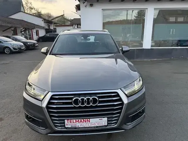 Gebraucht Audi Q7 Sport 258 PS (189 kW) 2016 Grau SUV