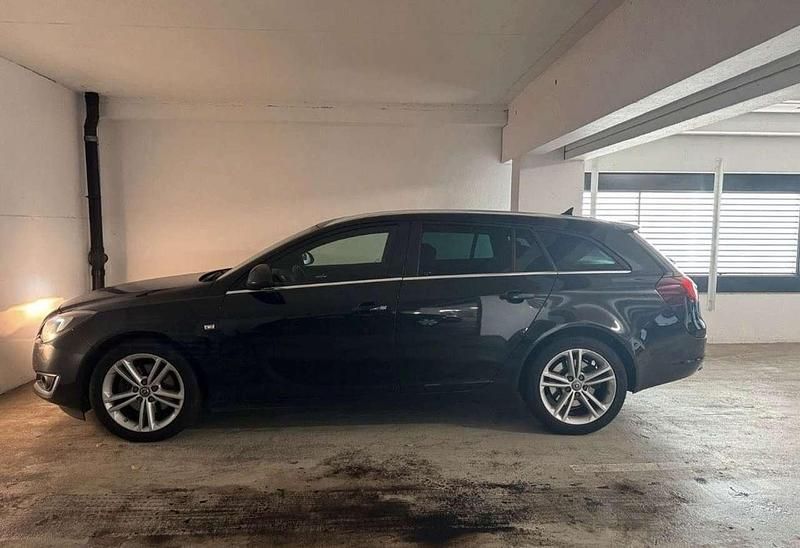 Usata Opel Insignia 194 CV (142 kW) 2014 Nero Station wagon