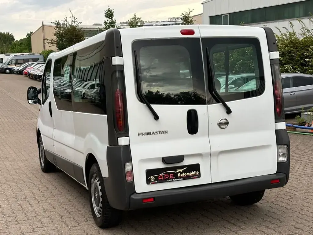 Gebraucht Nissan Primastar 82 PS (60 kW) 2005 Weiß Van / Kleinbus
