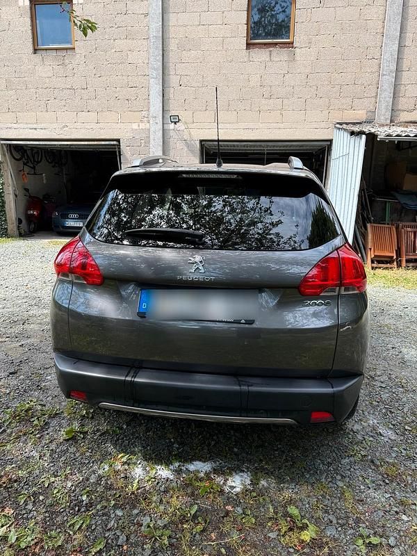 Gebraucht Peugeot 2008 Allure 120 PS (88 kW) 2013 Grau SUV