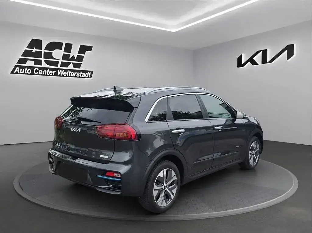 Gebraucht Kia e-Niro Spirit 100 kW (136 PS) 2022 Grau SUV